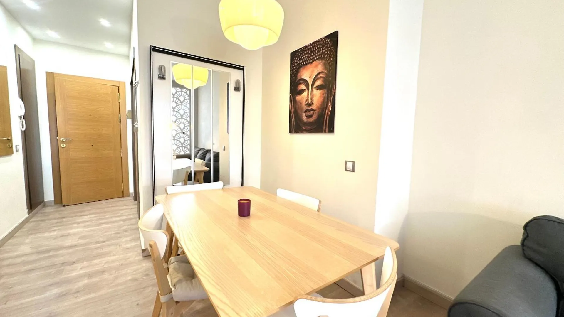 San3 - Reformado, Centro A 50 Metros, Wifi, Torremolinos Apartment